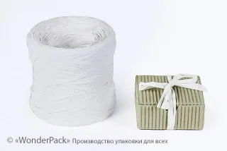 Рафія. Колір - білий