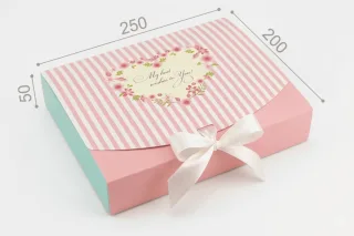 Коробка "Стильна" №М0039-о3. "Best wishes"