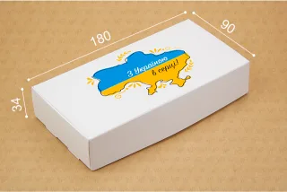 Коробка "Натуральна 2" №М0014-о38. Біла (оновлена) з шовком