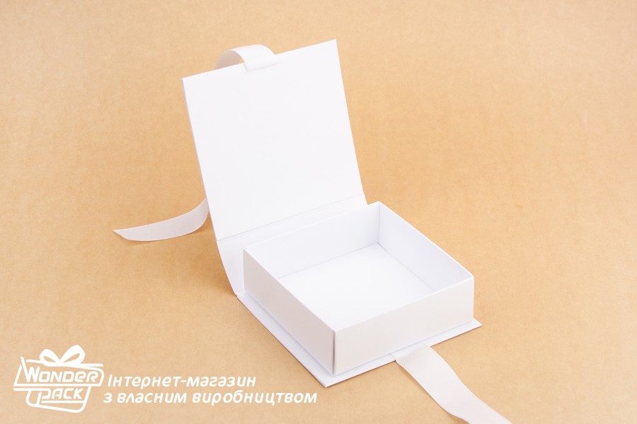 Коробка "Ювелірна VIP 70*70*30". №М0078-о4. Diamond - 2