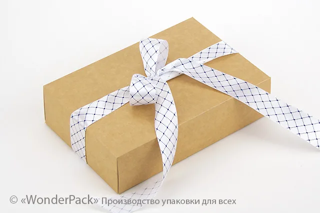 Лента атласная 25 мм, с рисунком ромбик, цвет - белый